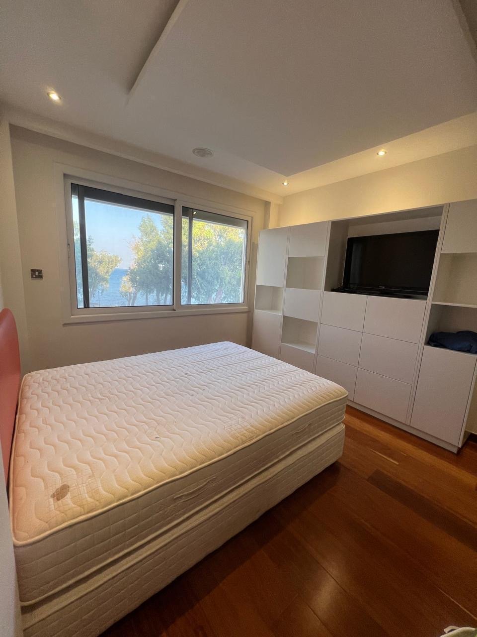 4 BR Luxury Apartment in Potamos Germasogeias, Limassol photo 11