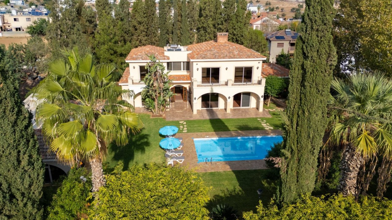 5 BR Detached House in Ypsonas, Limassol photo 1