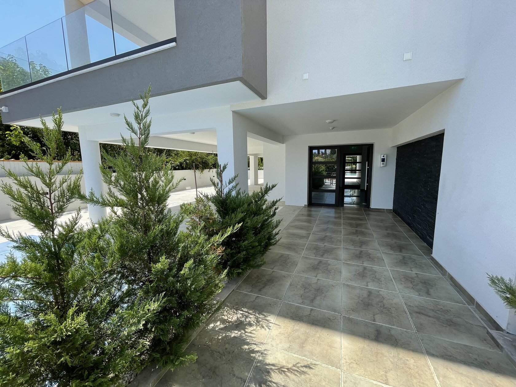 2 BR Apartment in Limassol photo 3