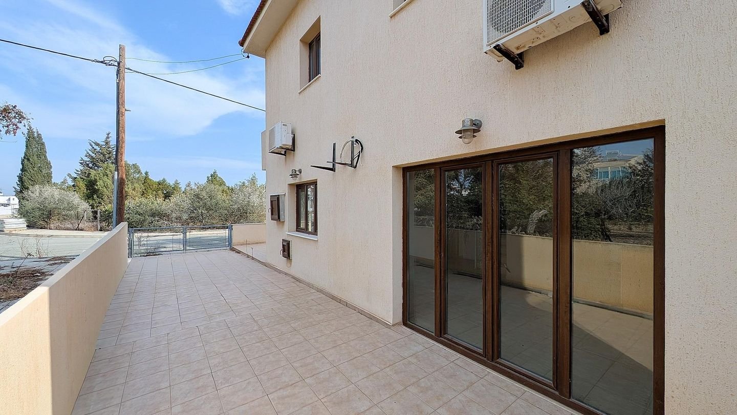 Two-Storey Semi-Detached House in Kiti, Larnaca photo 16