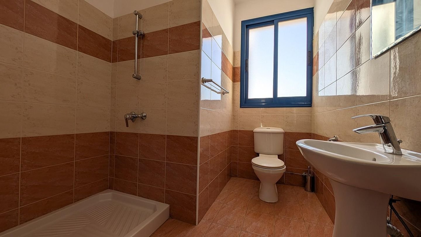 Steps from the beach - Detached Coastal House in Paralimni, Ammochostos photo 22