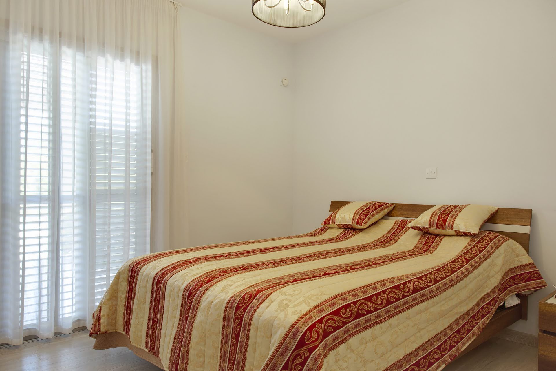 3 BR Villa in Agios Tychonas, Limassol photo 10