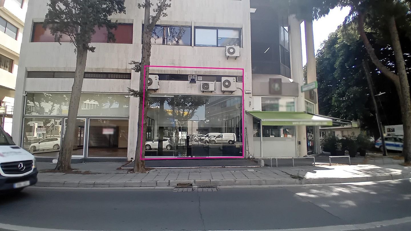 High-Visibility Retail Shop with Mezzanine in Agioi Omologites – Nicosia photo 3