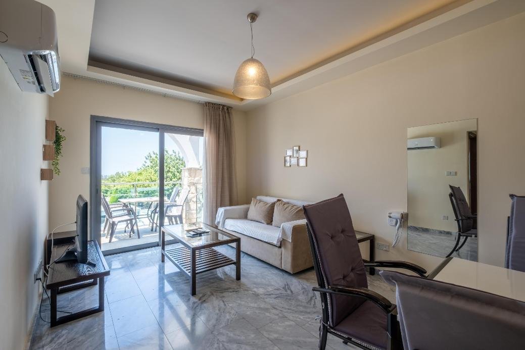 2-bedroom apartment in Latchi, Paphos photo 15