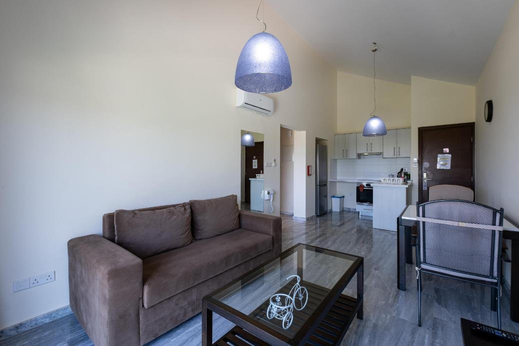 1-bedroom apartment in Latchi, Paphos photo 5