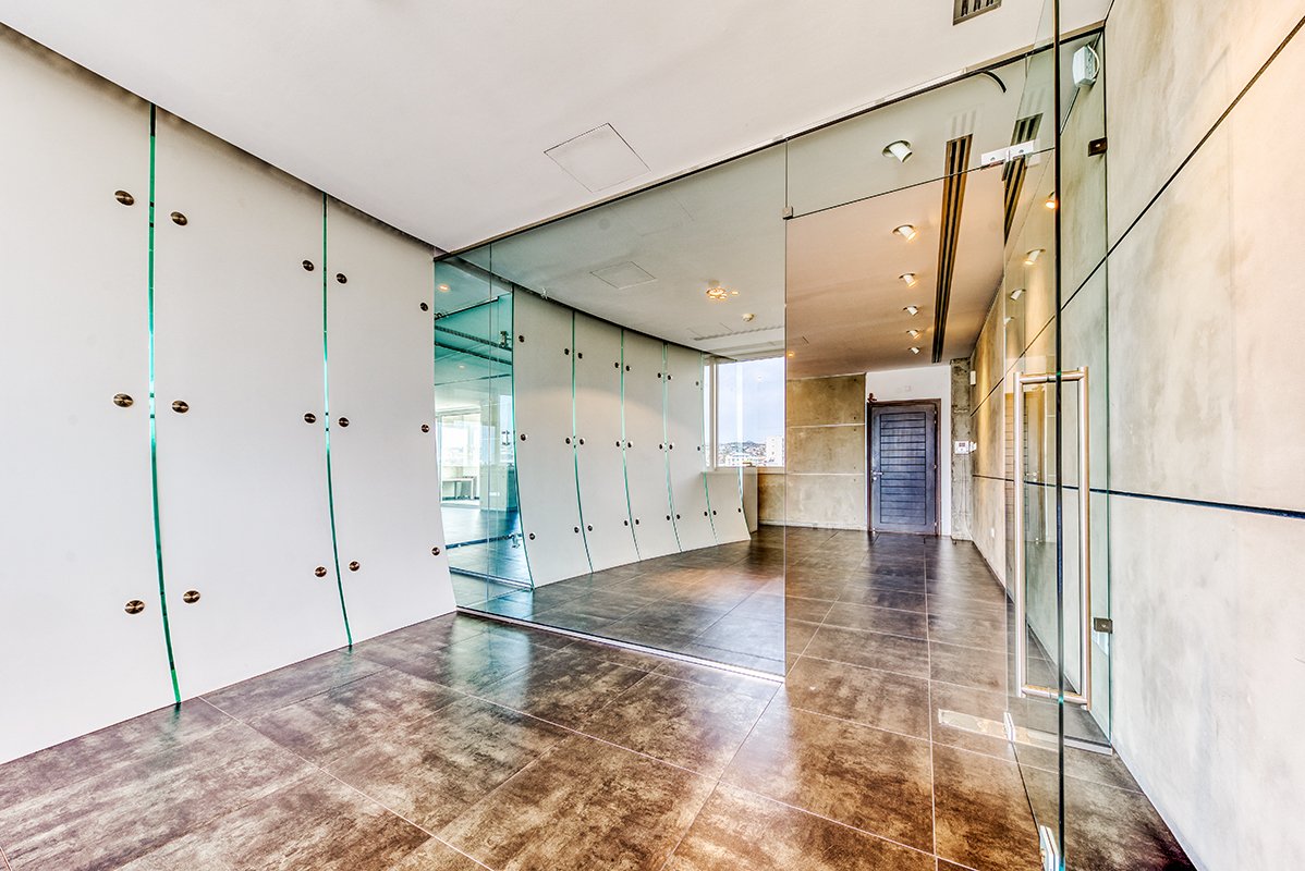 Office in a Business сenter in Petrou kai Pavlou, Limassol photo 4