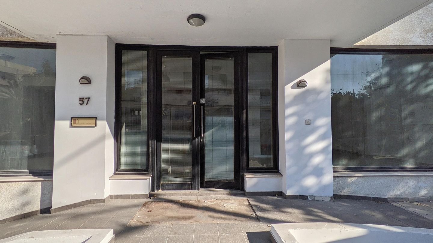 Ground floor Office with Mezzanine in Panagia, Nicosia photo 6