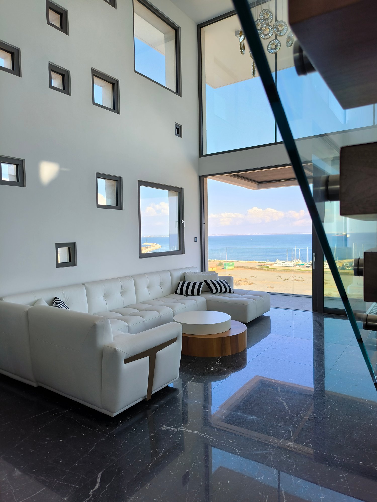 3 BR Duplex in Harbor, Larnaca photo 6