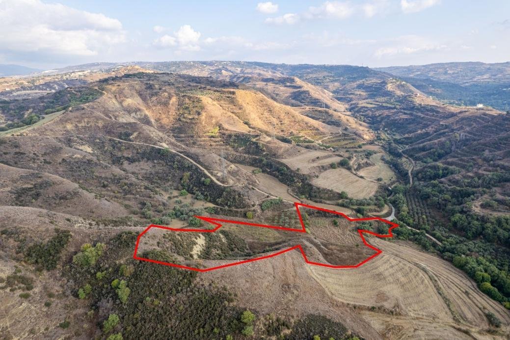 Shared agricultural field in Giolou, Paphos photo 2