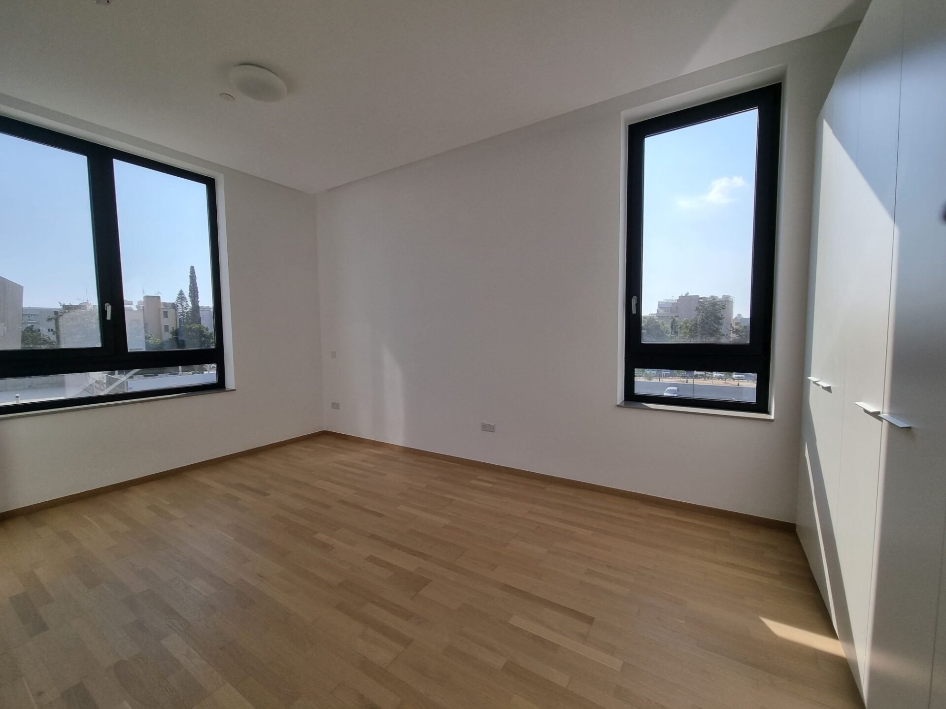 3 BR Apartment in Germasogeia, Limassol photo 6