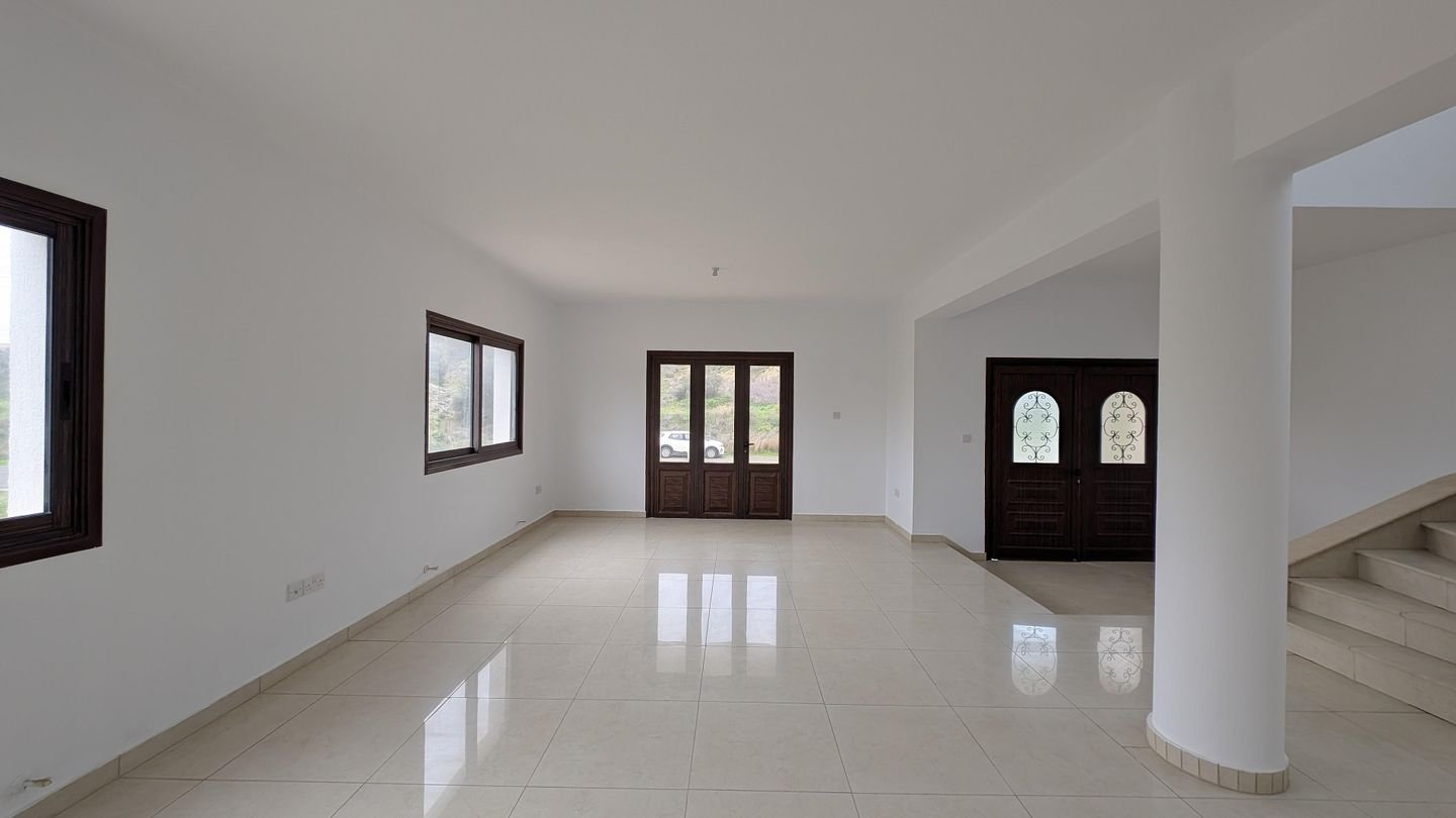 3-Bedroom Detached House with Attic in Ergates, Nicosia photo 13