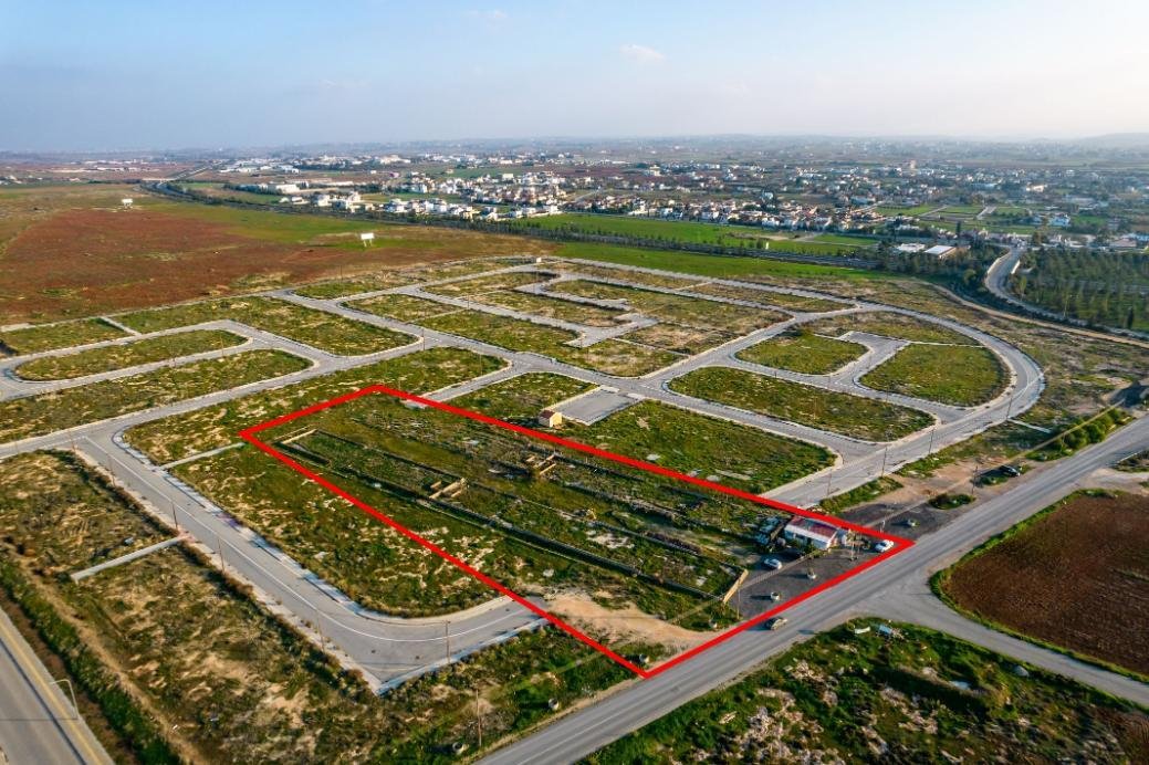 Agricultural field in Kokkinotrimithia, Nicosia photo 5