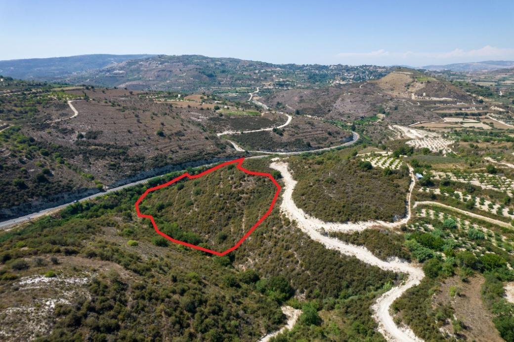 Agricultural field in Kallepeia, Paphos photo 2