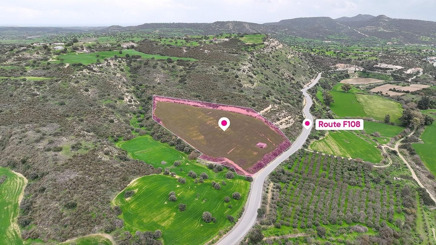 Light Industrial field in Agios Theodoros, Larnaca photo 2