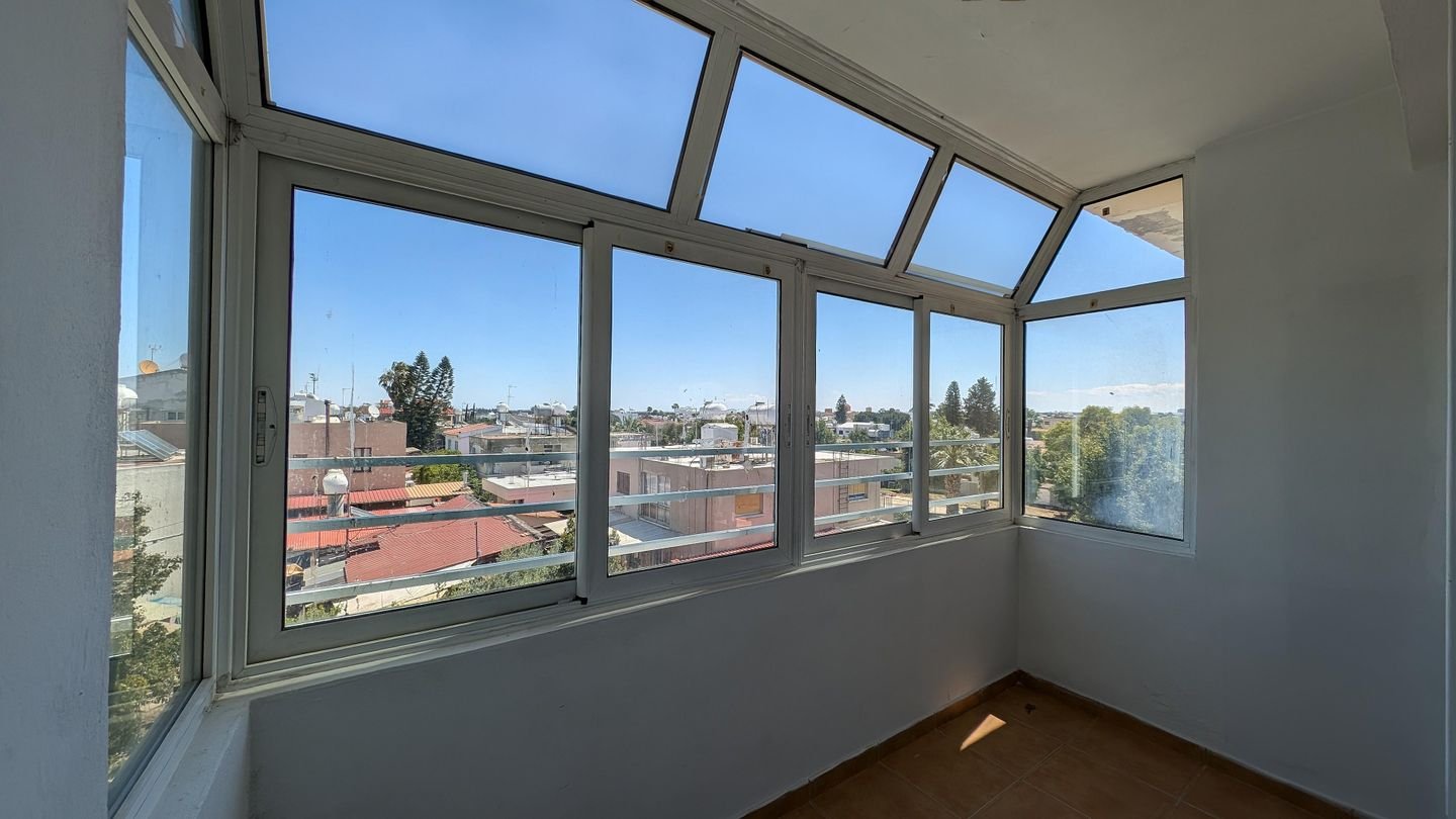 Three-storey building, located in Kaimakli, Nicosia photo 26