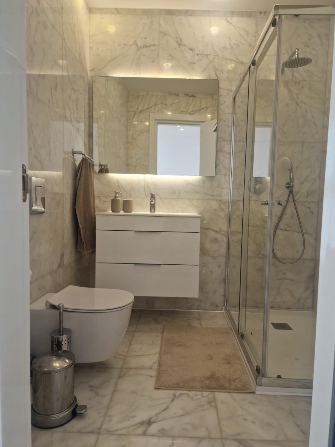 3 BR Apartment in Agios Tychonas, Limassol photo 8