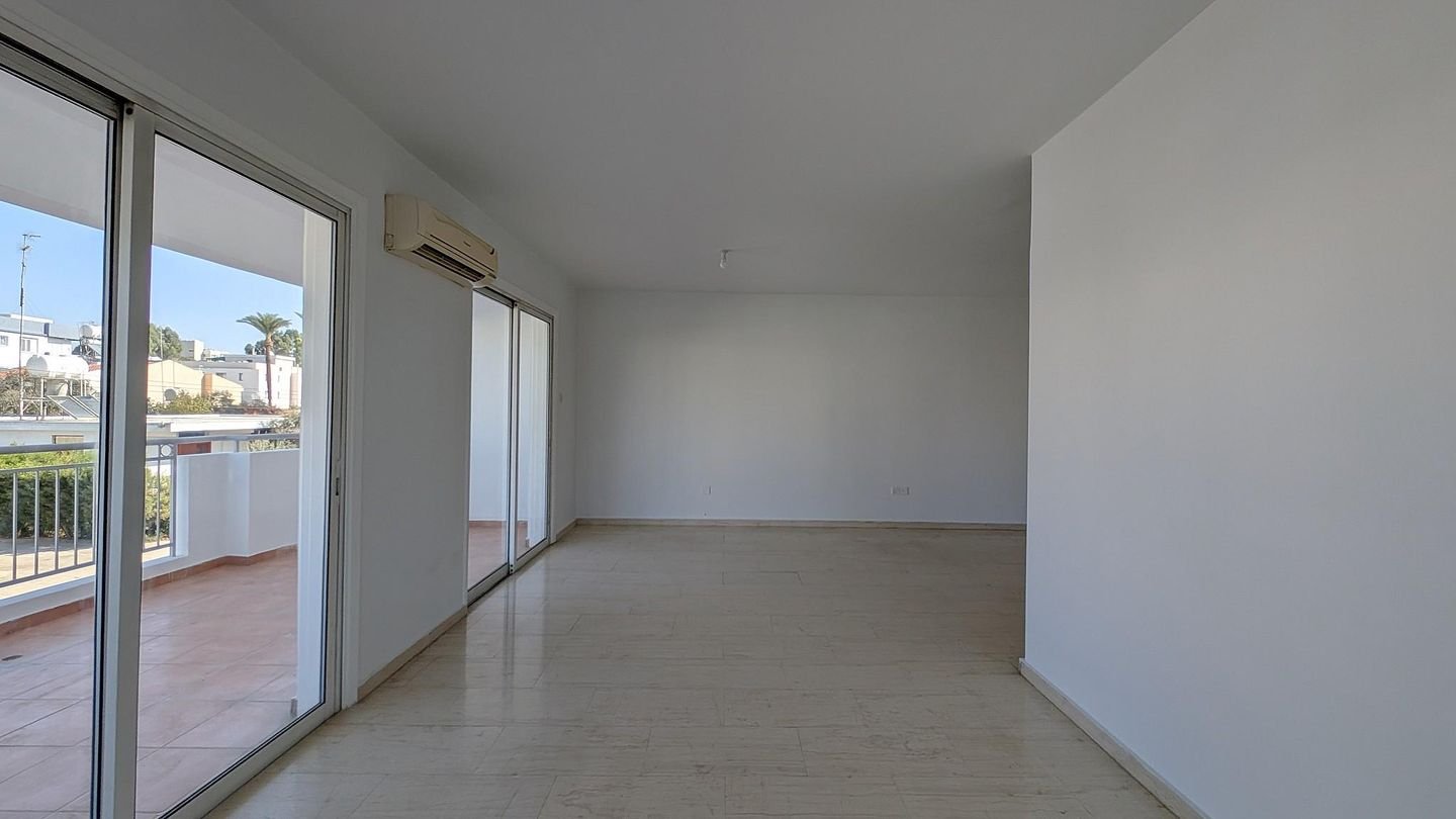 3-bedroom apartment in Chryseleousa, Strovolos, Nicosia photo 8