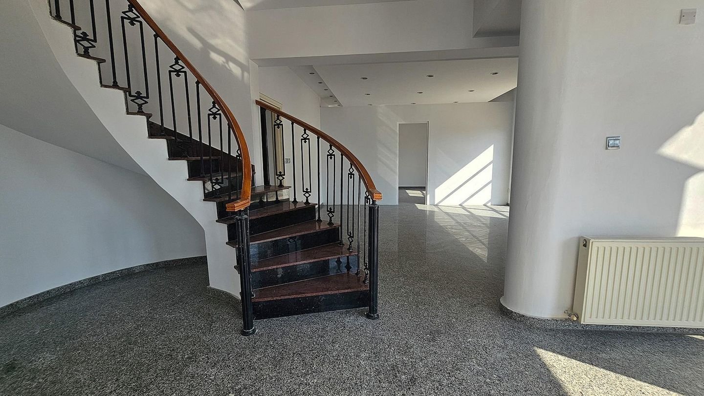 Semi-Detached 4-Bedroom House in Pano Deftera, Nicosia photo 8