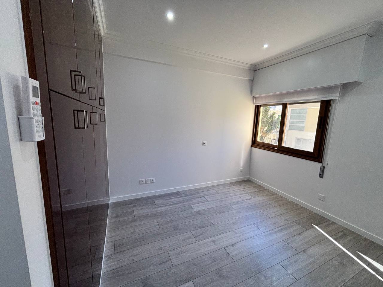 3 BR Apartment in Agios Tychonas, Limassol photo 8