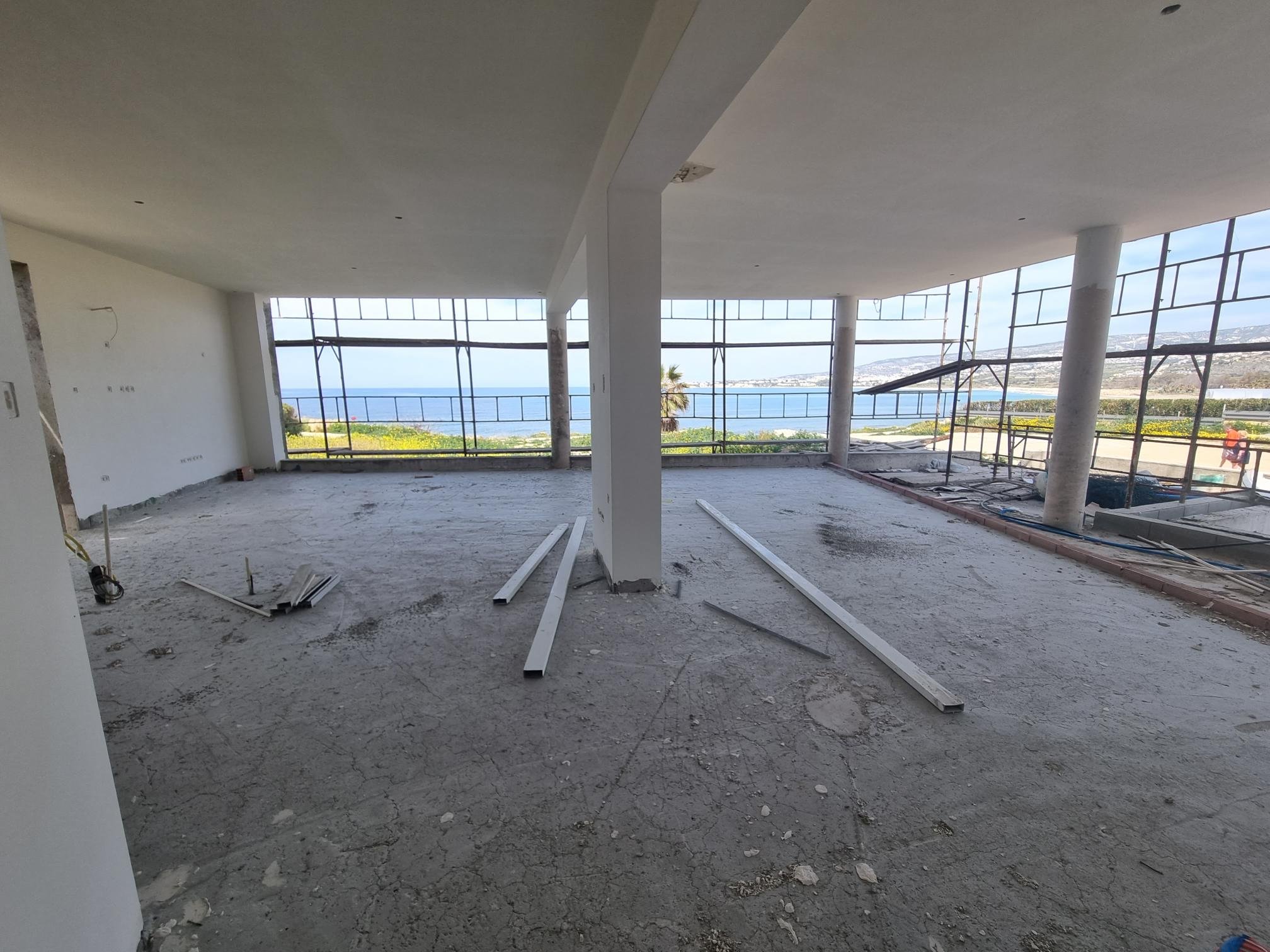 4 BR Villa in Kissonerga, Paphos photo 3