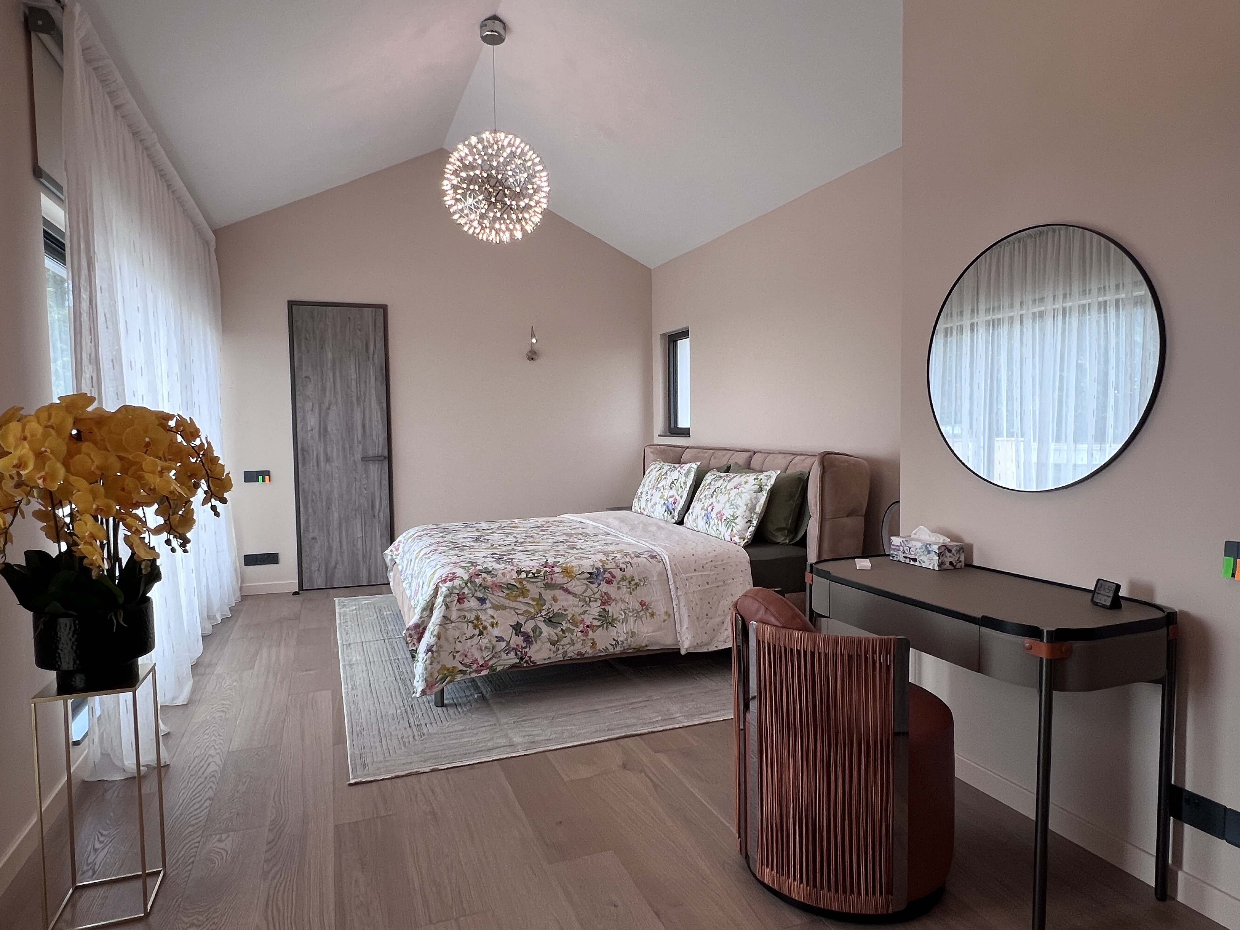 8 BR Luxury House in Mouttagiaka, Limassol photo 22