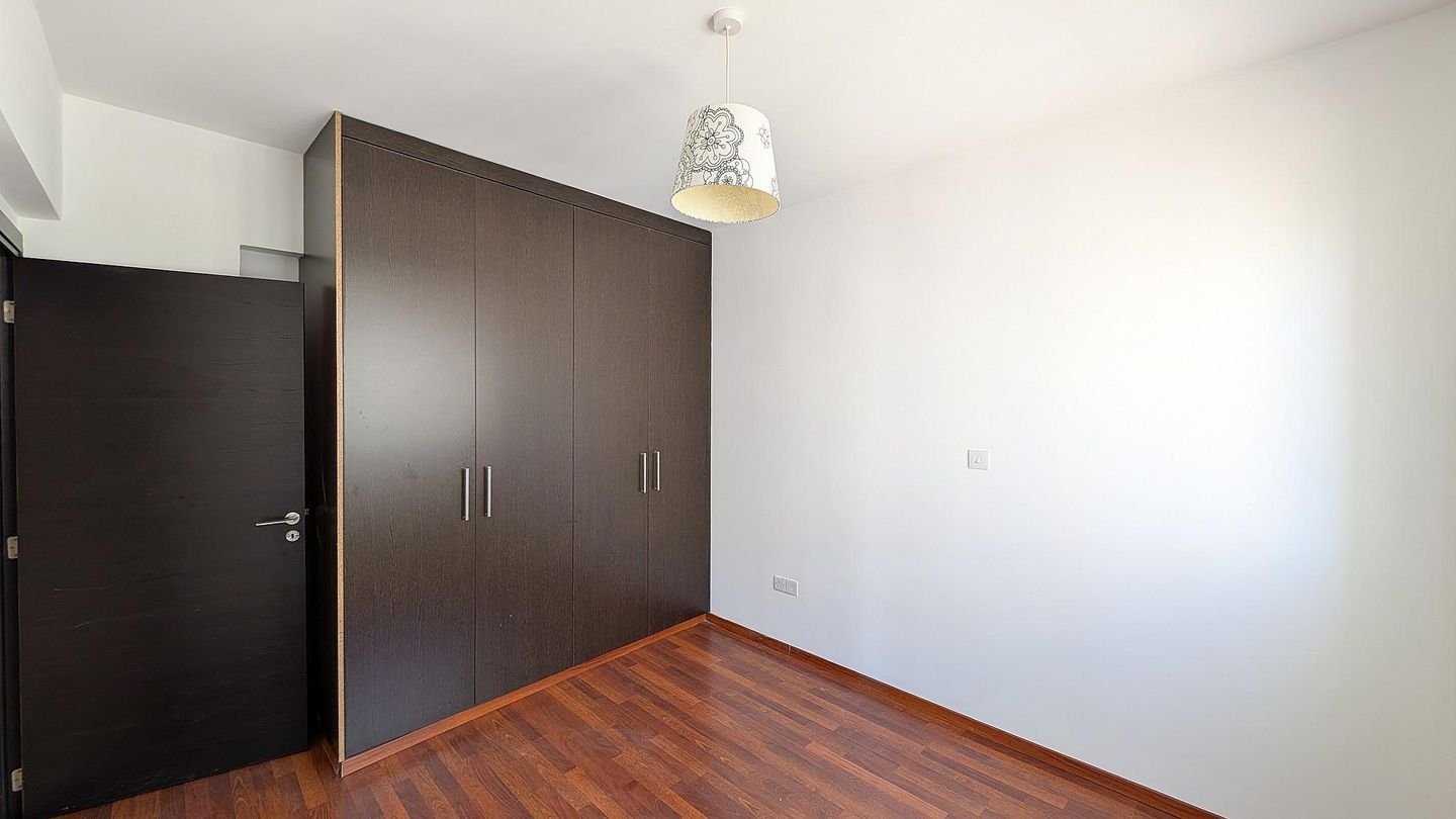 Three Bedroom Apartment in Ypsonas, Limassol photo 13