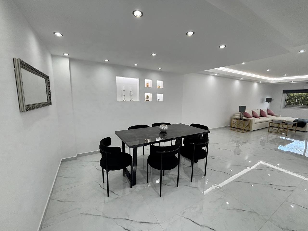 3 BR Apartment in Agios Tychonas, Limassol photo 1