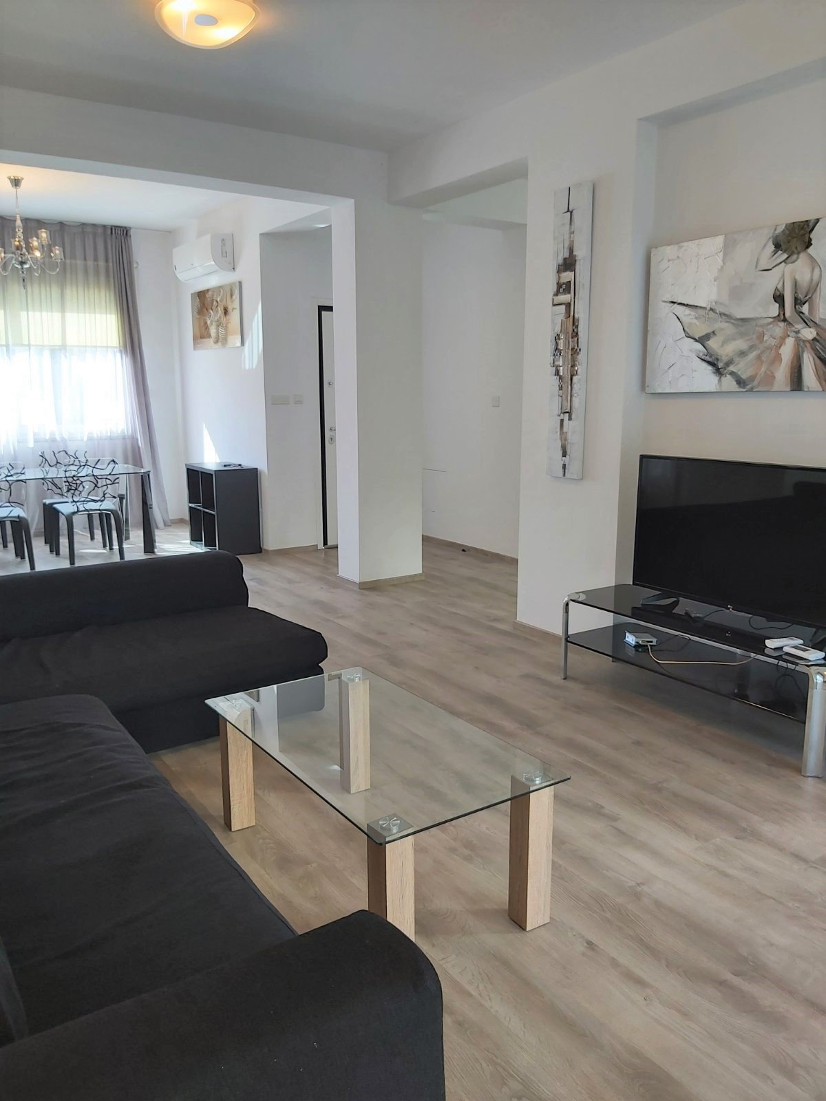 4 BR Villa in Potamos Germasogeia, Limassol photo 4