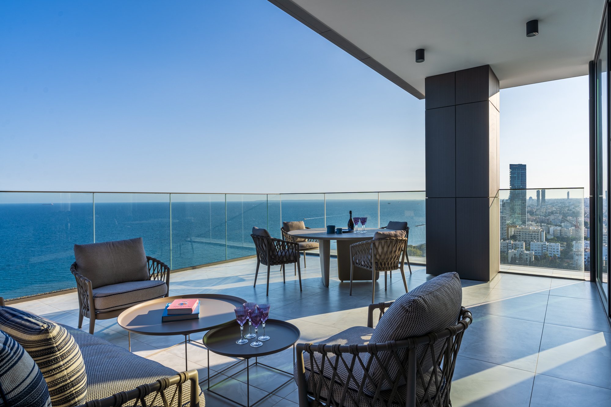 4 BR Apartment in Agios Tychonas, Limassol photo 16