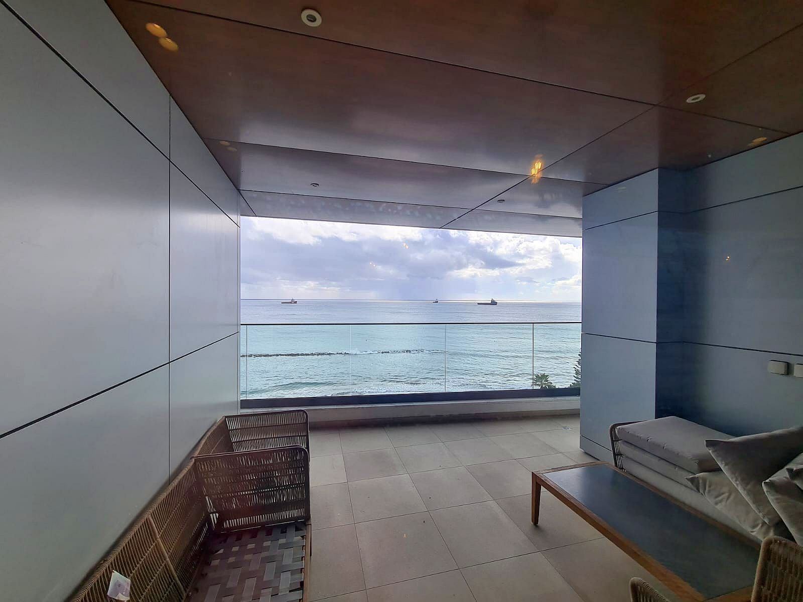 3 BR Apartment with Sea view in Limassol photo 6