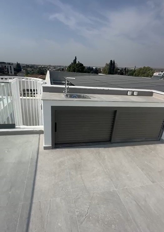3 BR Penthouse in Kato Polemidia, Limassol photo 17