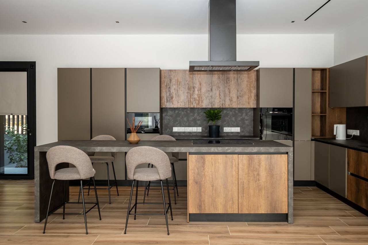 7 BR luxury villa in Souni, Limassol photo 24