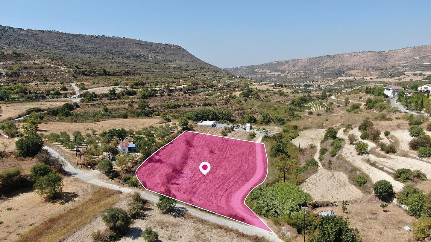 Mixed Zone Field, Agios Amvrosios, Limassol photo 2