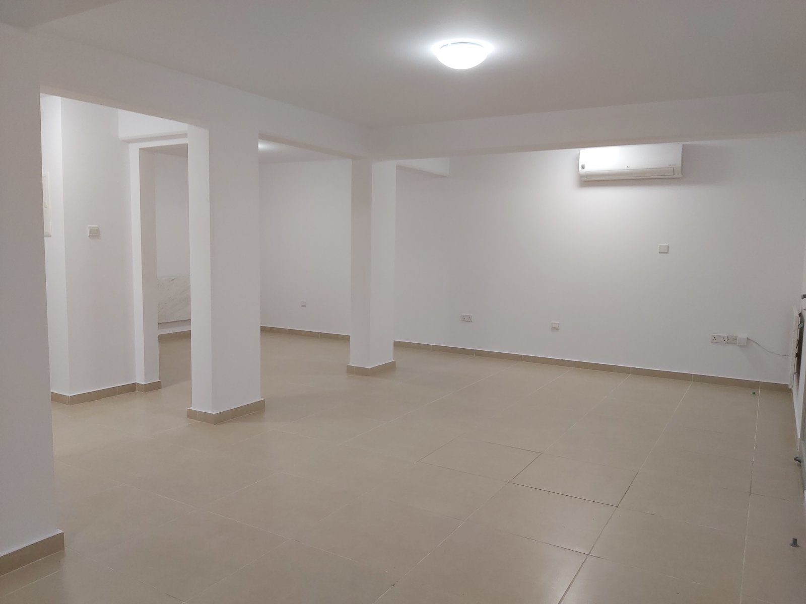 4 BR Villa in Potamos Germasogeia, Limassol photo 17