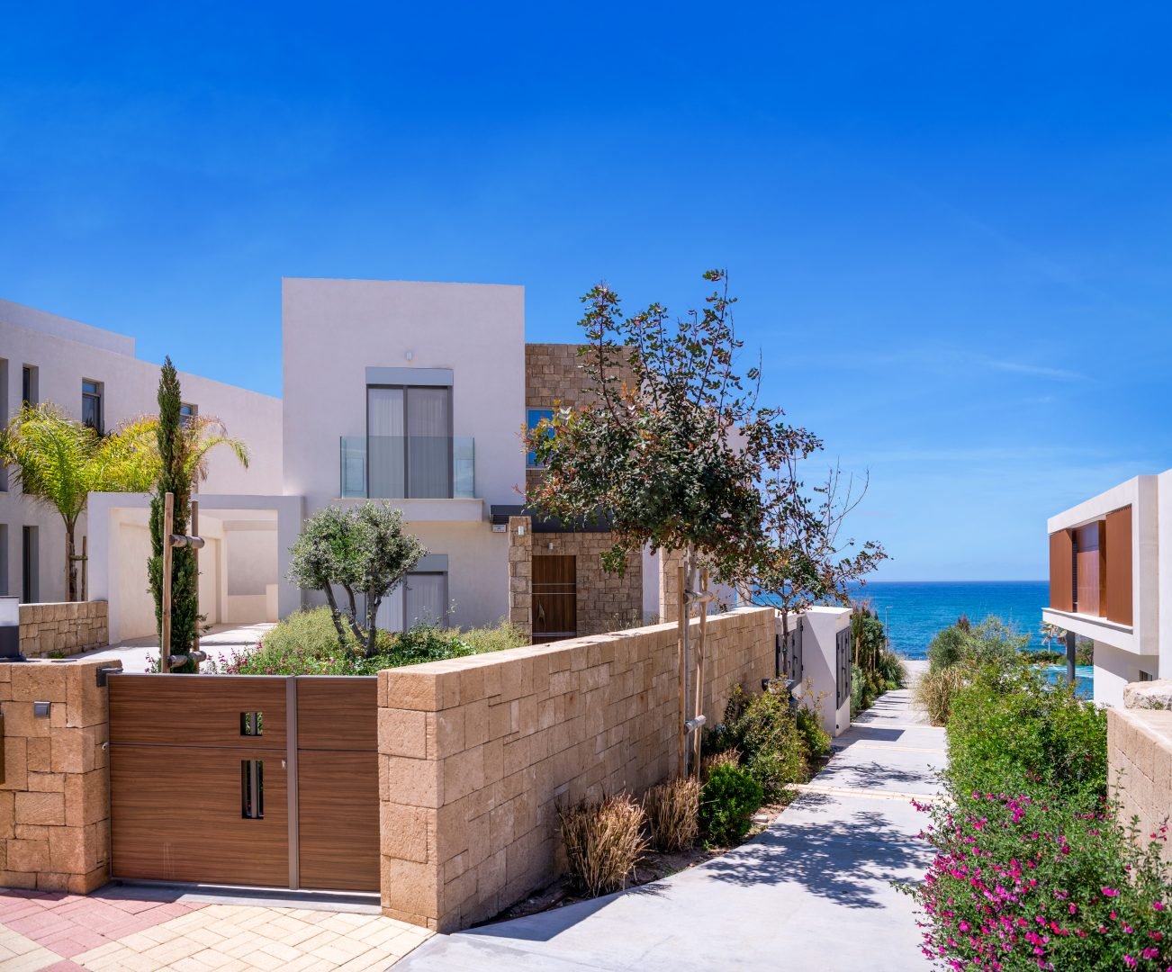 6 BR Villa in Chlorakas, Paphos photo 1