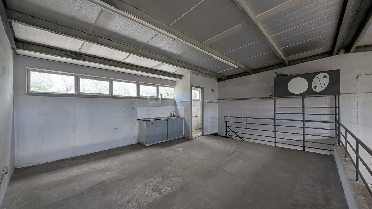 Ground floor industrial unit in Kaimakli, Nicosia photo 10
