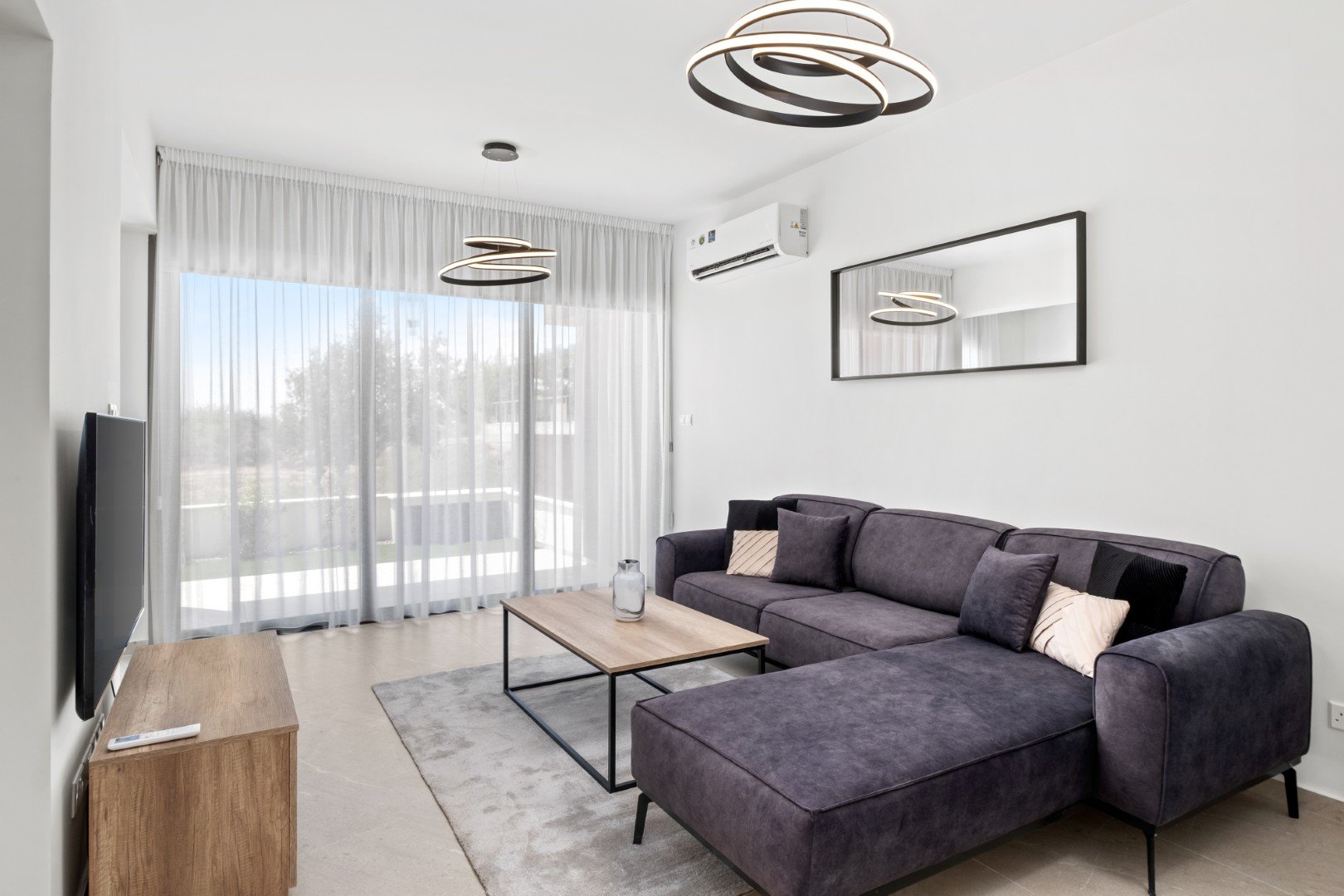 4 BR House in Tersefanou, Larnaca photo 3