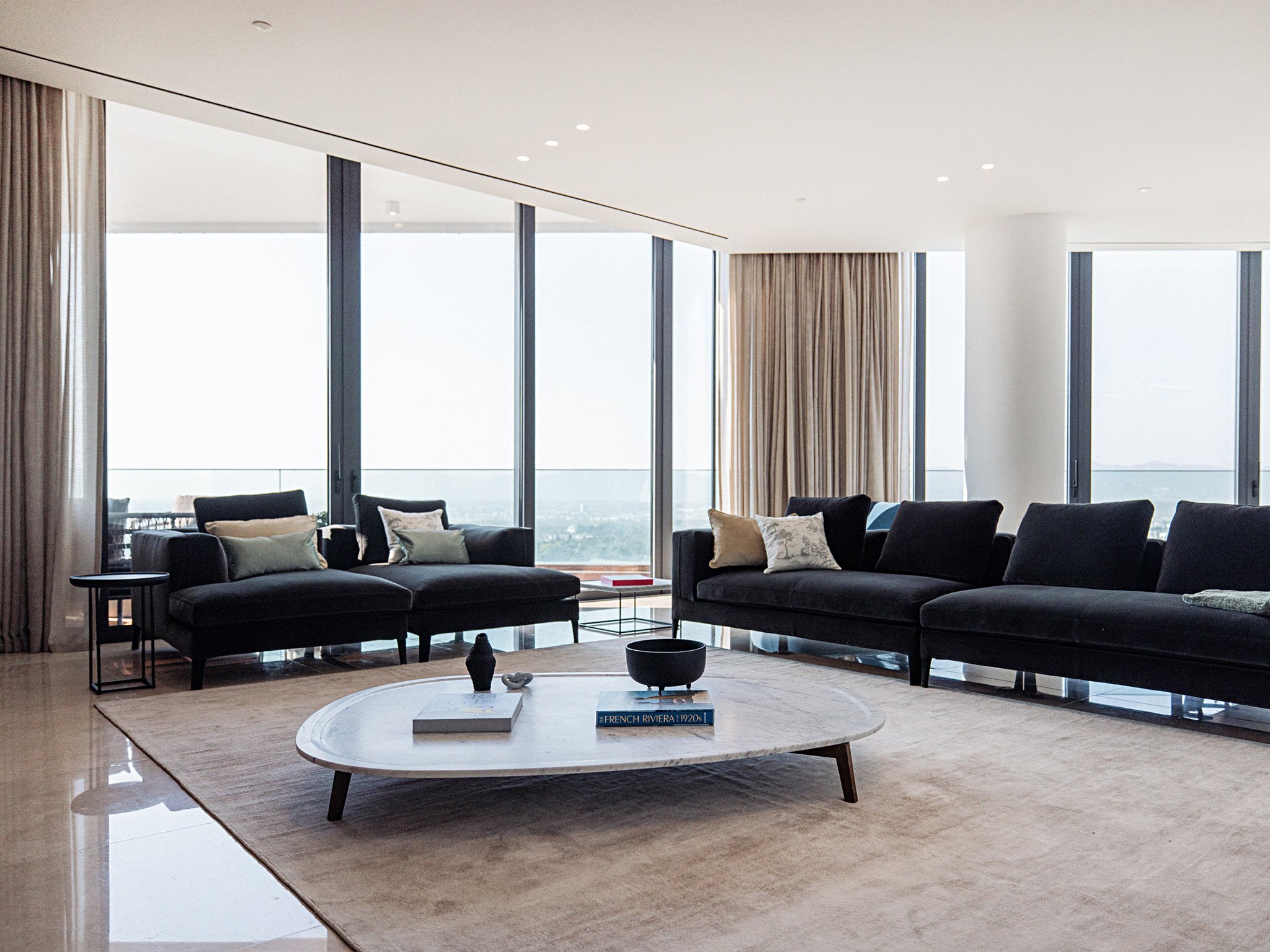 3 BR Penthouse in Nicosia Center photo 6