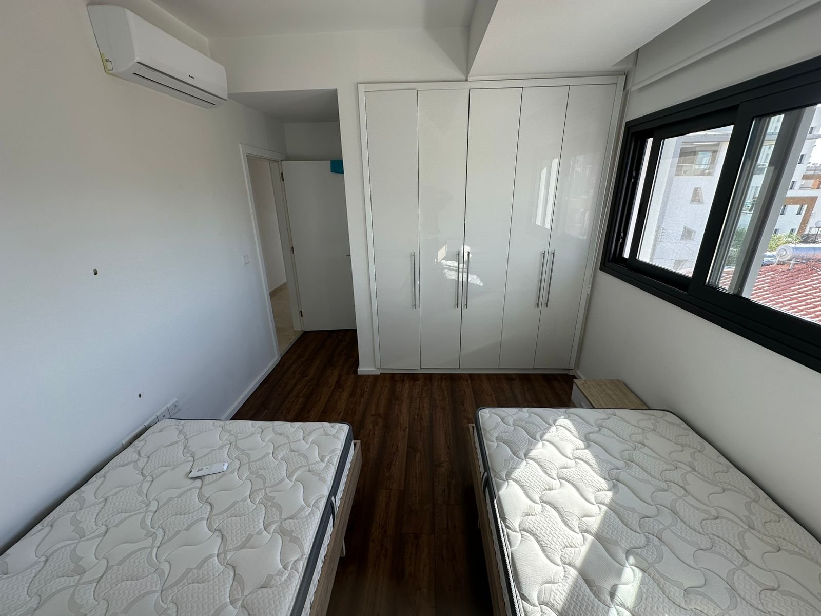 3 BR Apartment in Neapolis, Limassol photo 8