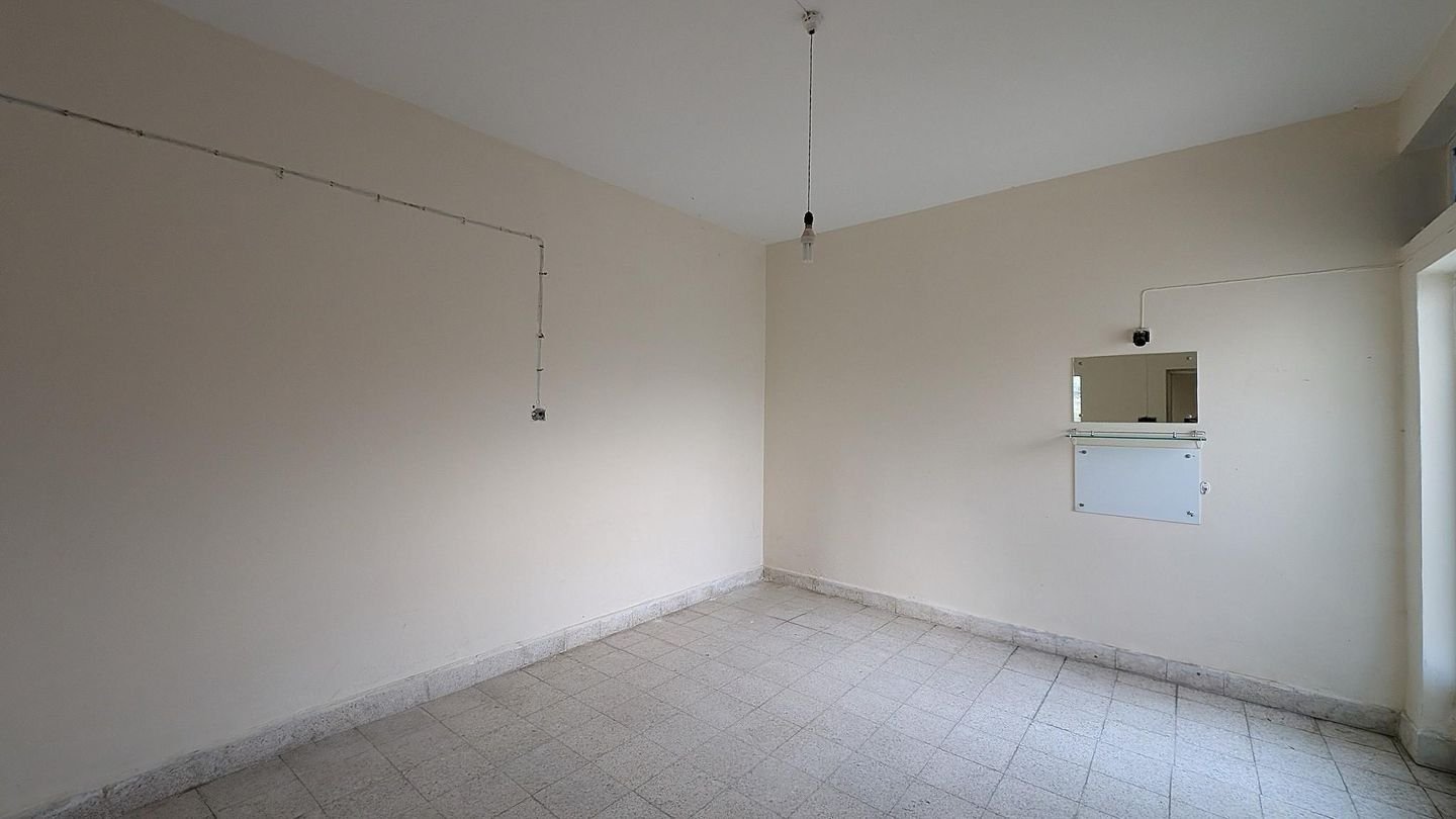 Former Hotel Building with Development Potential – Pedoulas, Nicosia photo 16