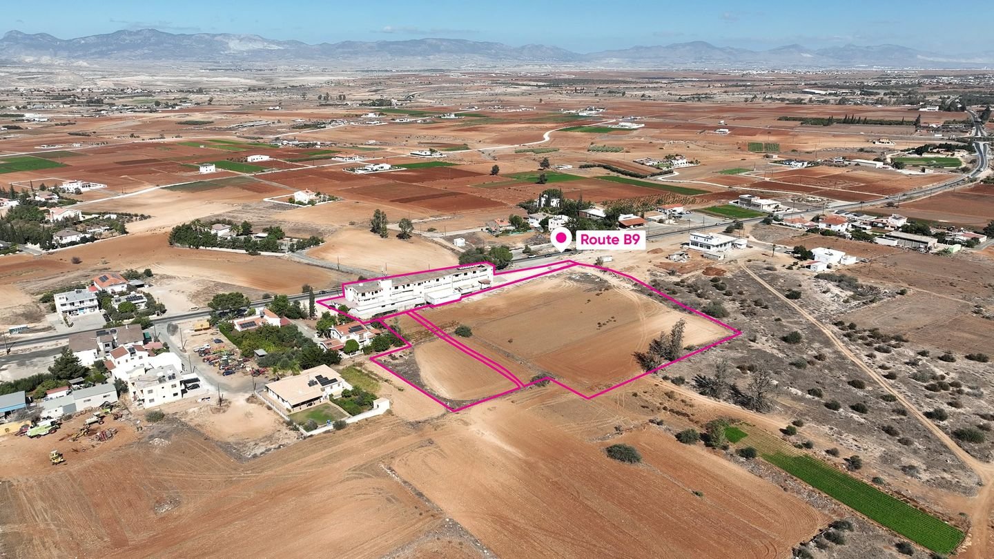 Mixed-use building and a 50% share of residential field in Akaki, Nicosia photo 3