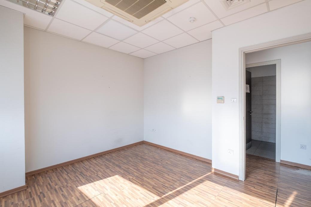 Office in Trypiotis, Nicosia photo 8