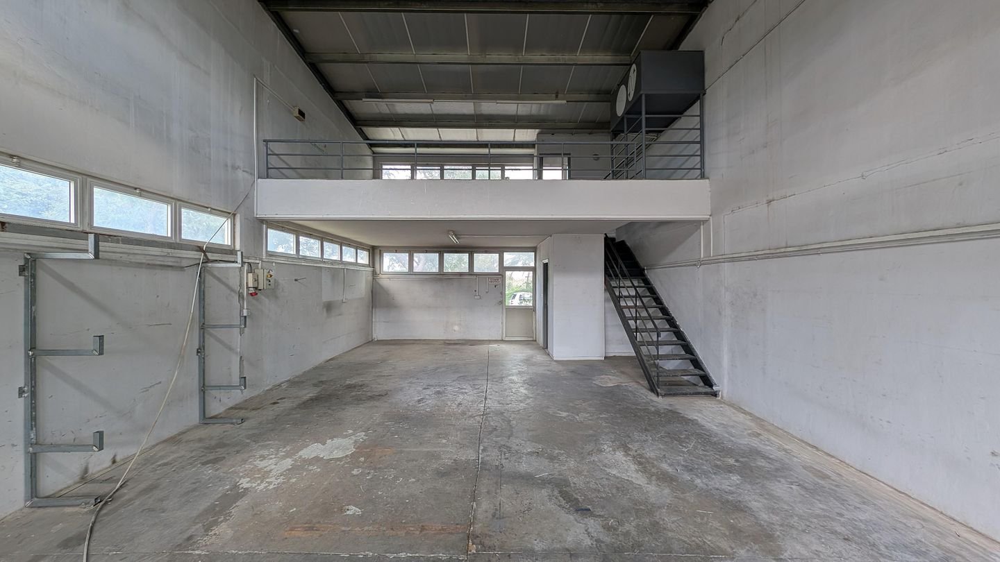 Ground floor industrial unit in Kaimakli, Nicosia photo 5