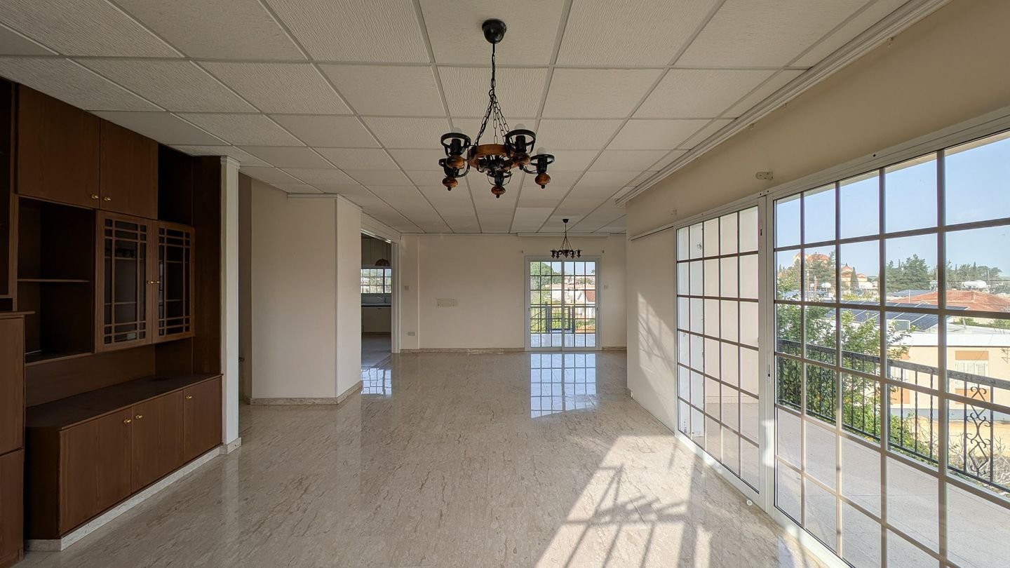Spacious 4-Bedroom Detached House in Pera Chorio, Nicosia photo 20