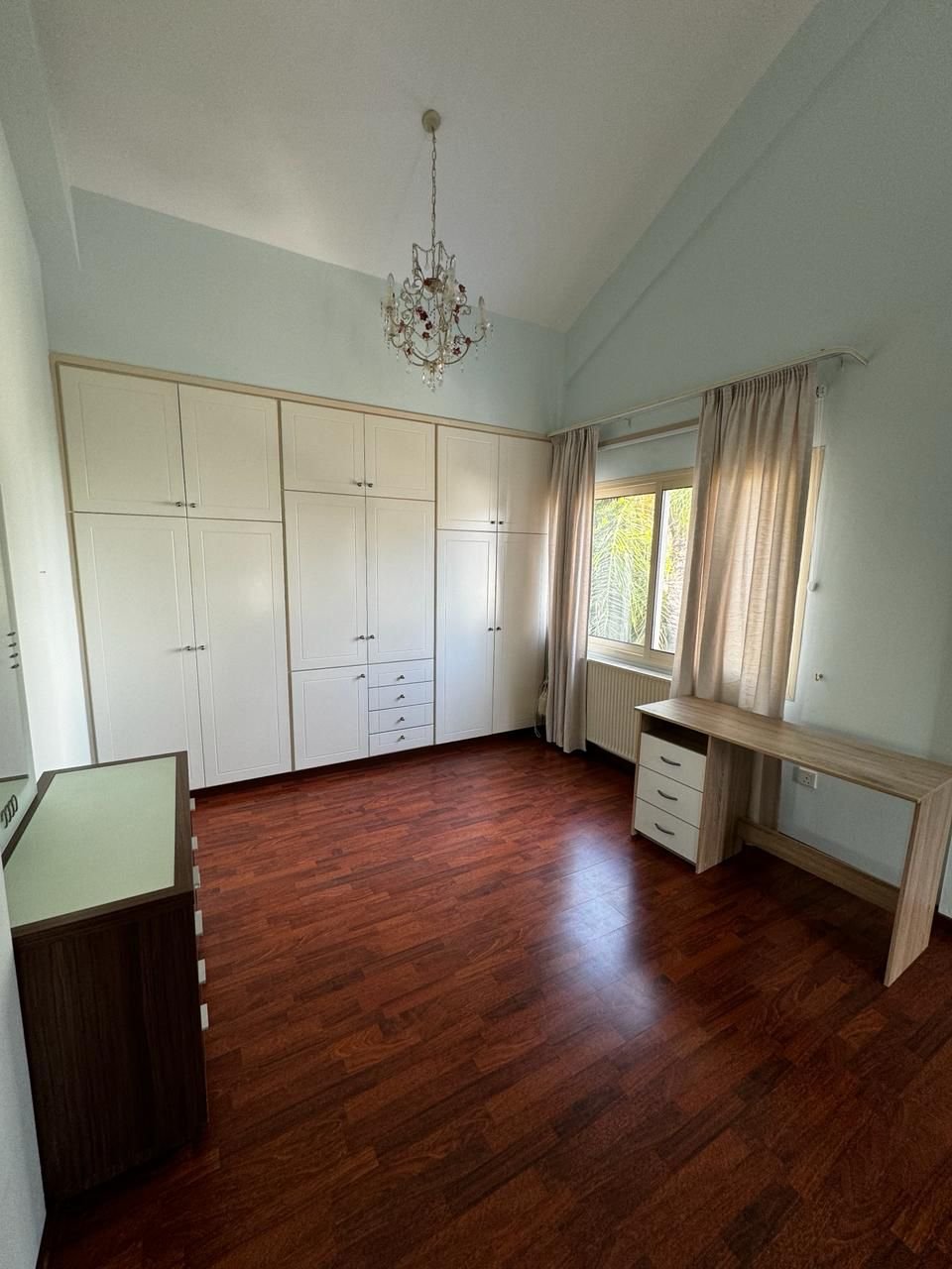 3 BR Villa in Agios Tychonas, Limassol photo 10