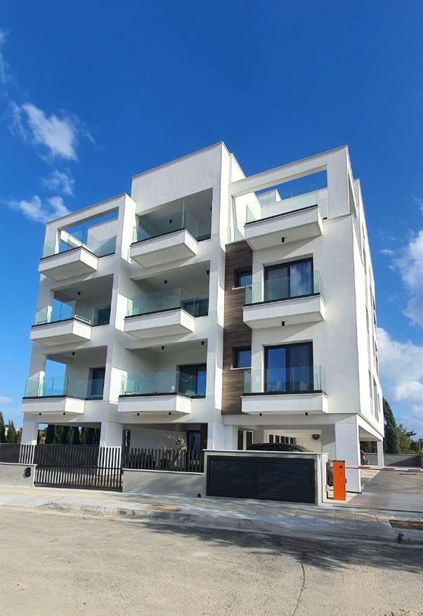 1 BR Apartment in Limassol photo 7