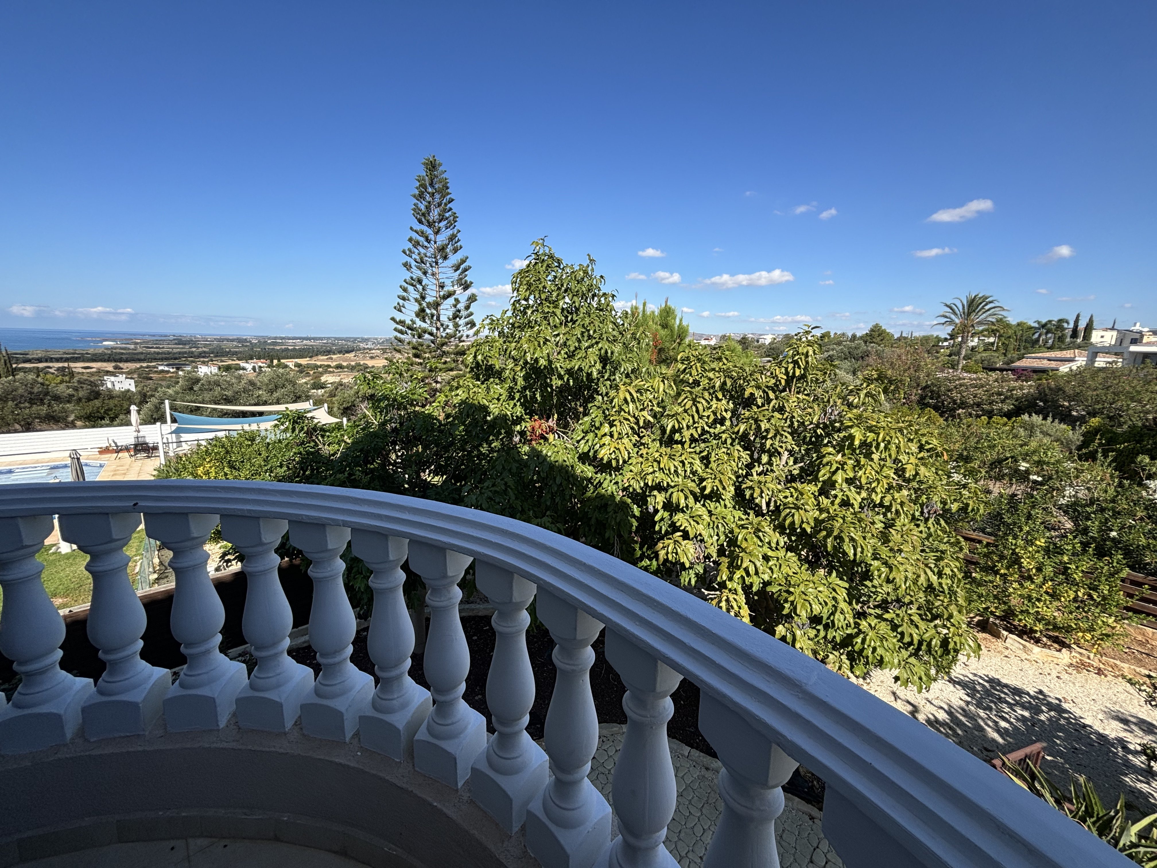 4 BR Villa in Kouklia, Paphos photo 9