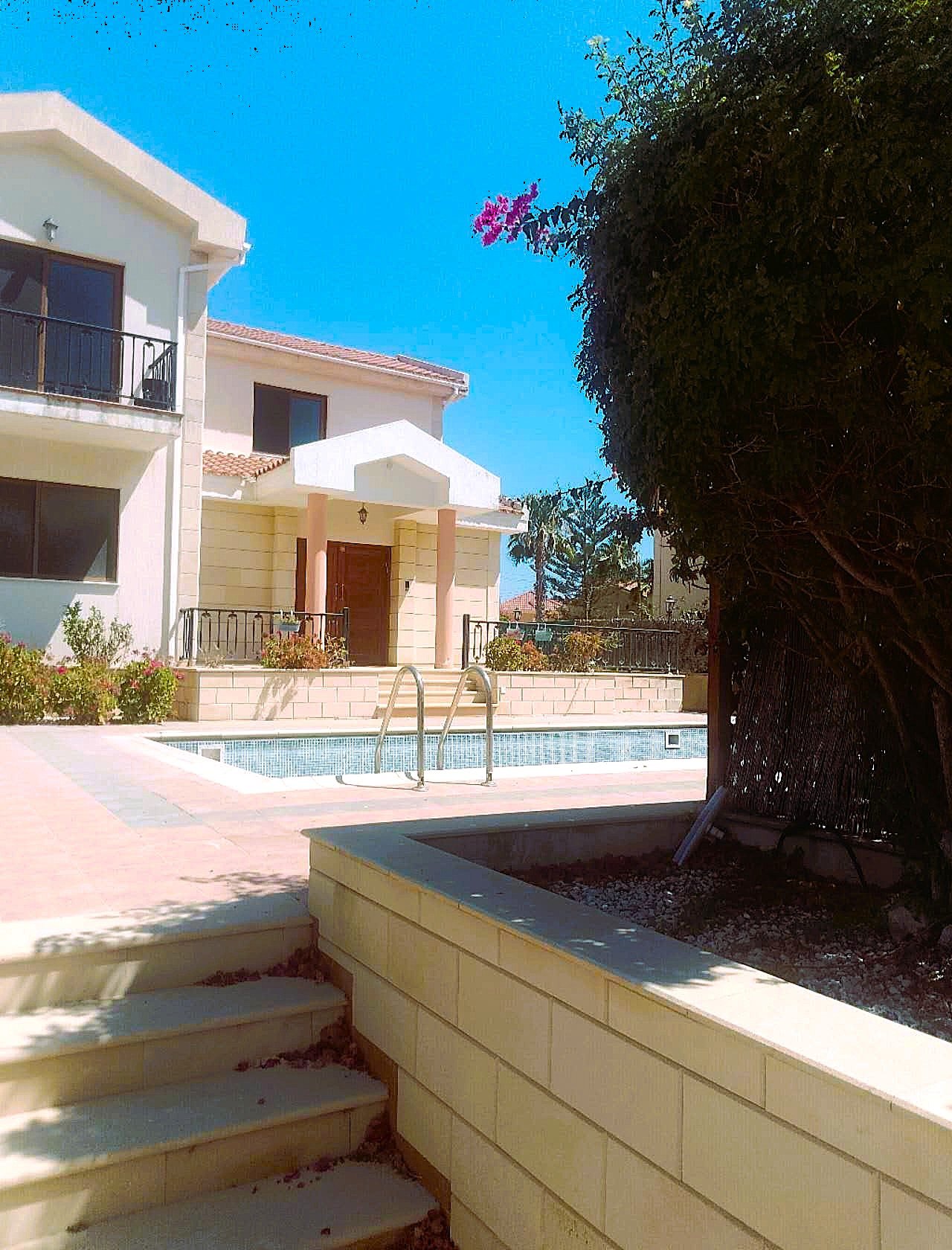 4 BR Villa in Mouttagiaka, Limassol photo 21