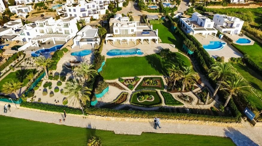 4 BR Villa in Chloraka photo 13