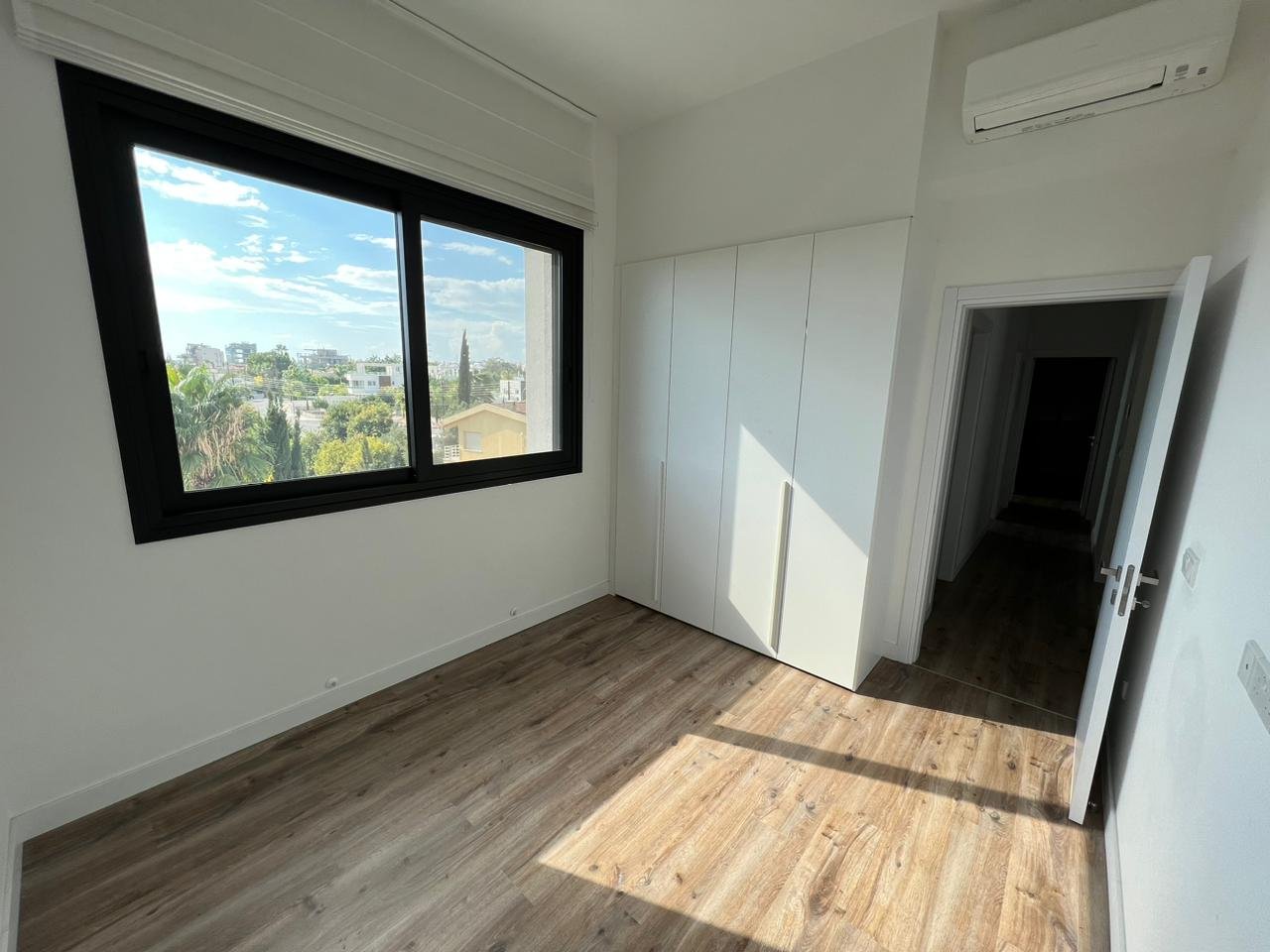3 BR Apartment in Germasogeia, Limassol photo 6
